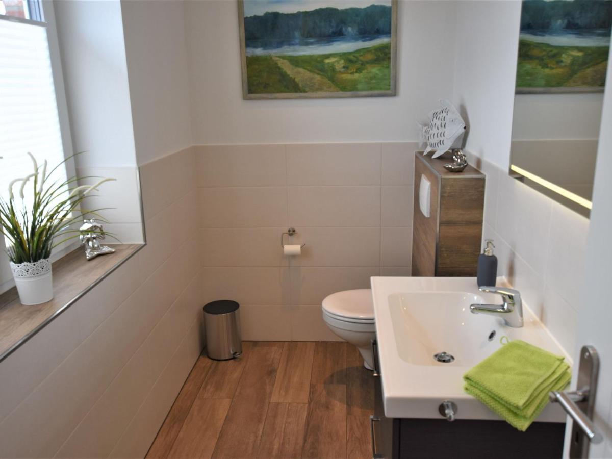 Cozy Holiday Home In Gross Schwansee With Sauna 外观 照片