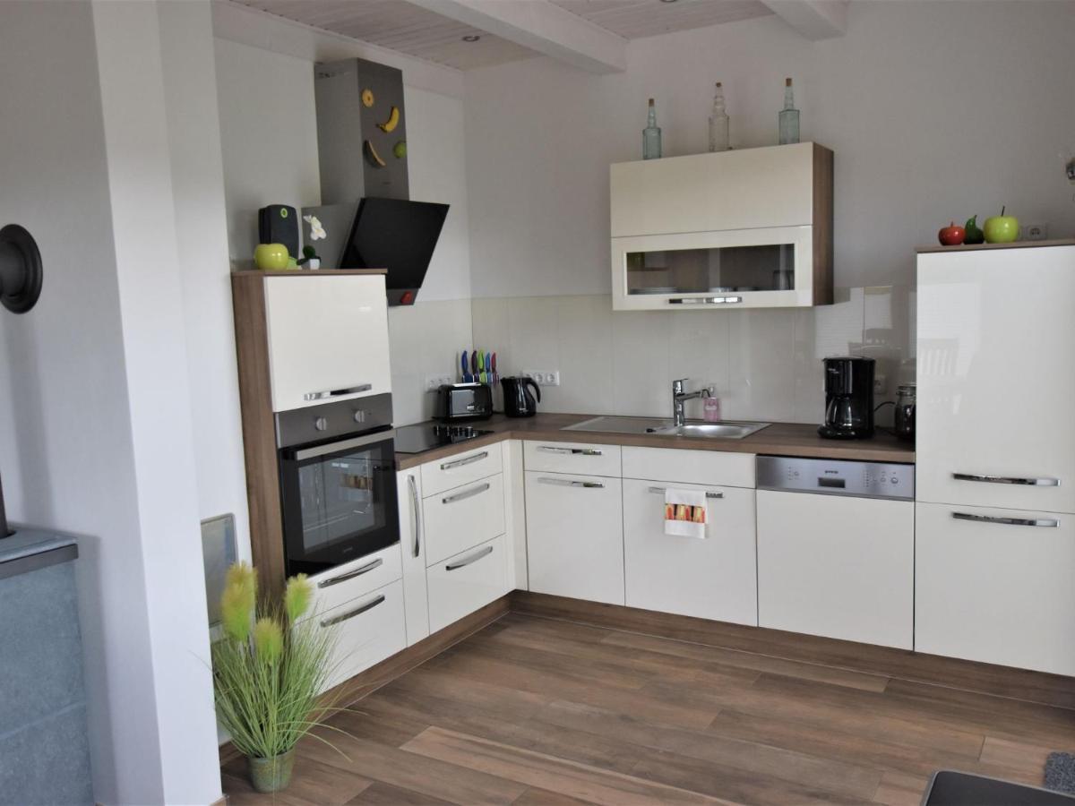 Cozy Holiday Home In Gross Schwansee With Sauna 外观 照片
